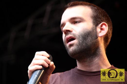 Goldi (D) with The Evolution Band 17. Reggae Jam Festival -Bersenbrueck 06. August 2011 (11).JPG